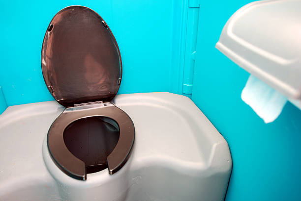 Porta potty delivery and setup in Graysville, TN